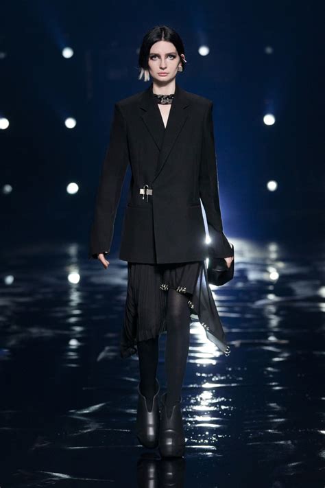 Givenchy Fall/Winter 2021 Runway Show Collection 